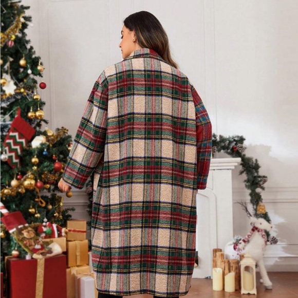 Unique SHEIN Coat - Picture 2 of 5